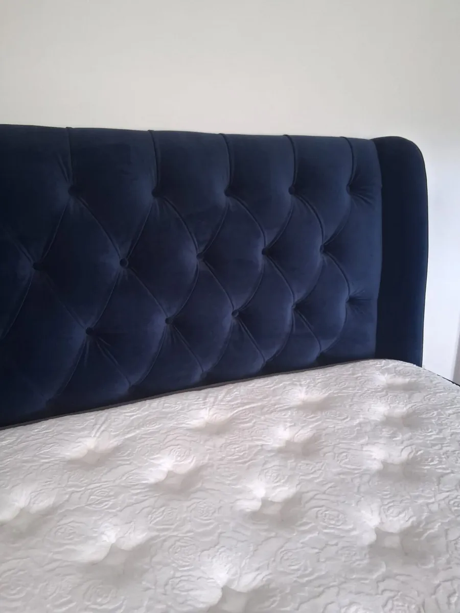 Bed frame - Image 2