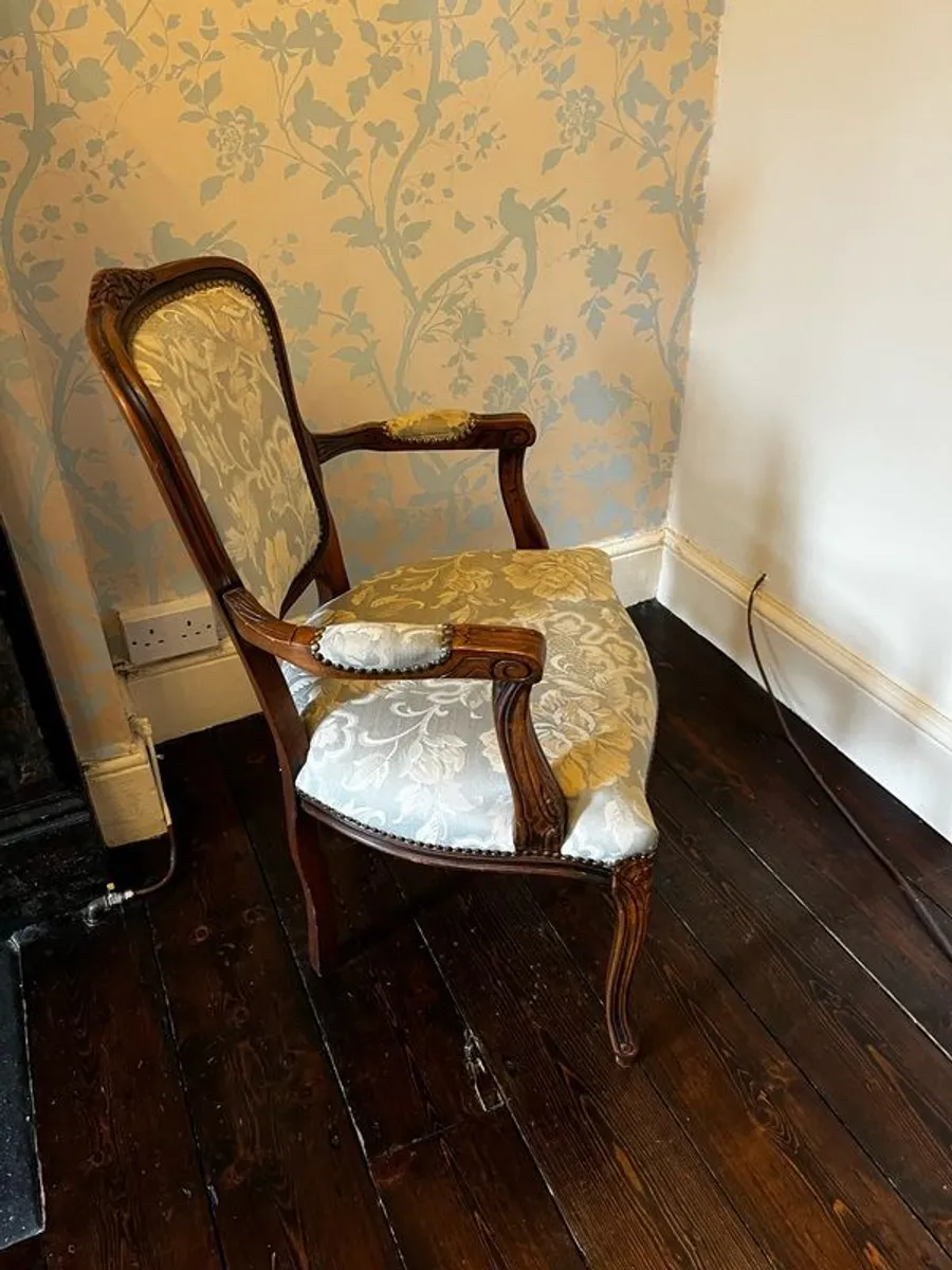 Pair of occasional chairs - Image 3