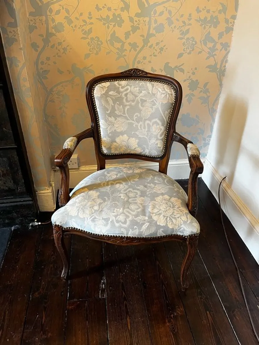 Pair of occasional chairs - Image 4