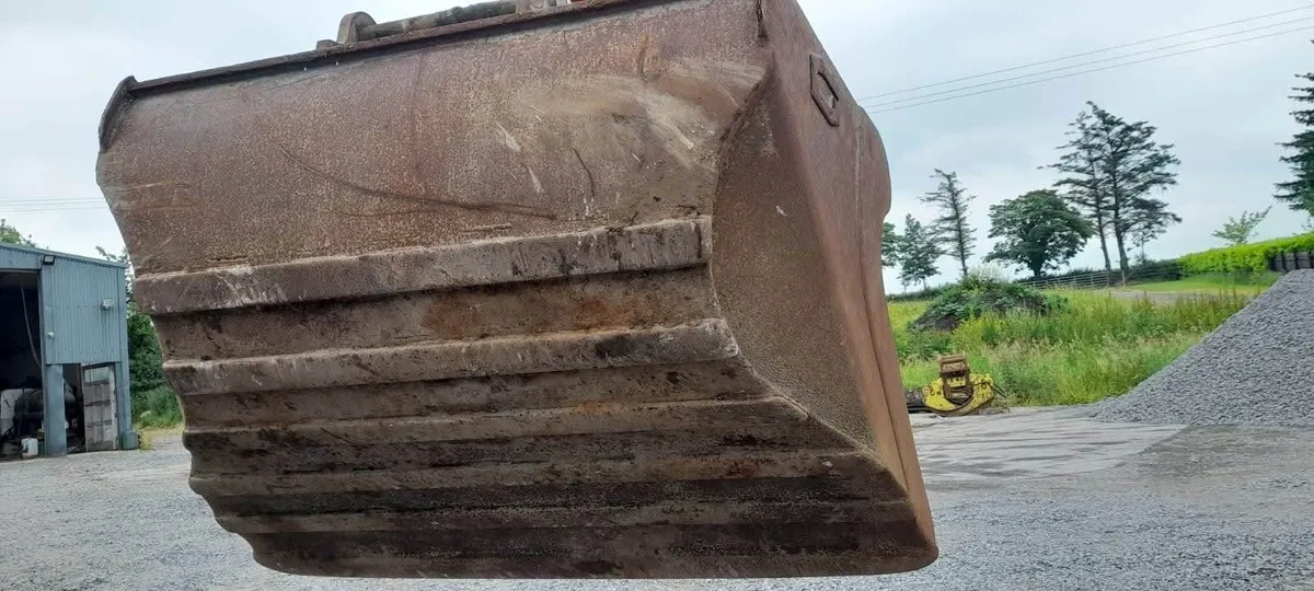 S70 BUCKET - Image 2