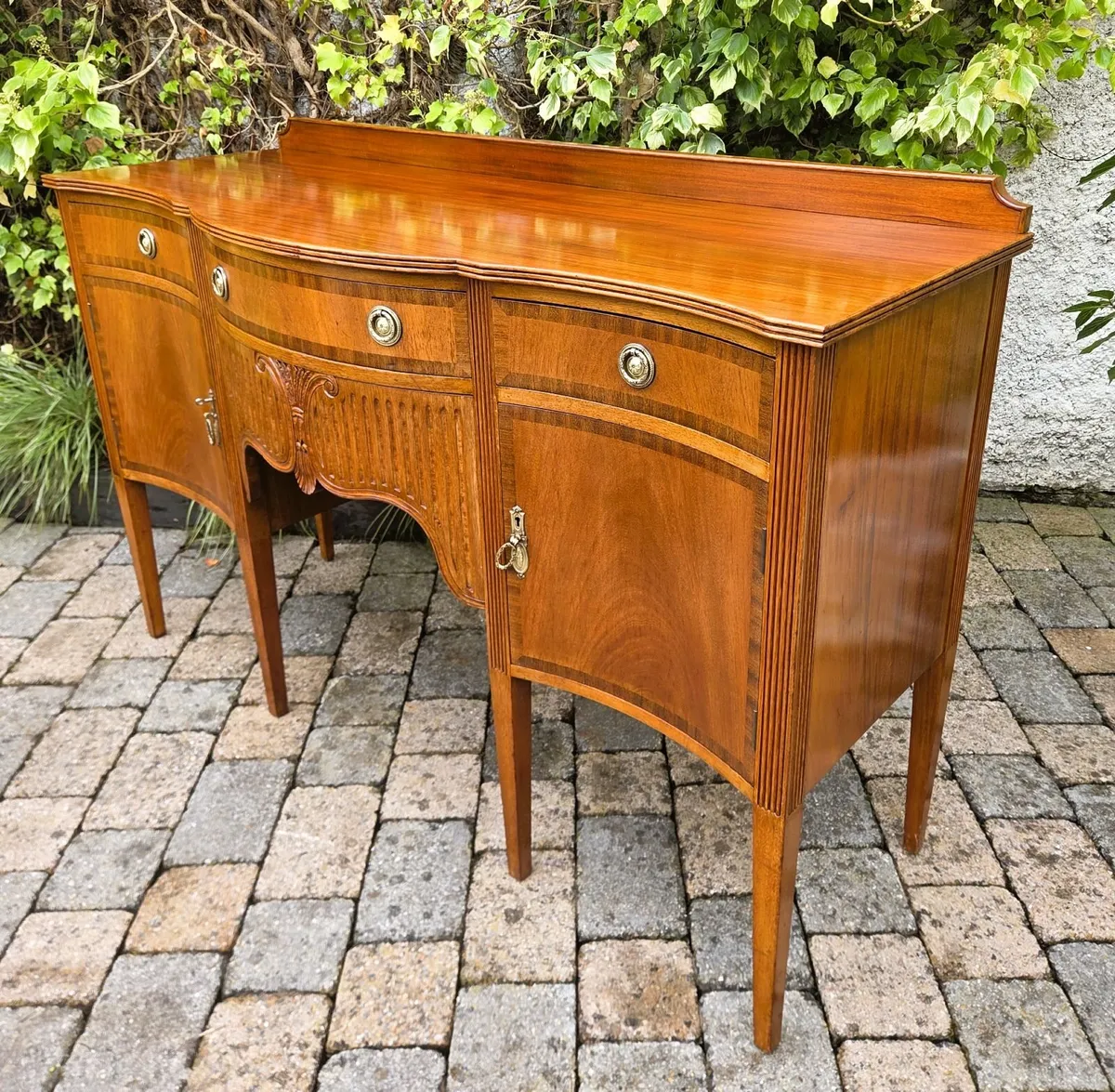 Vintage Mahogany Sideboard - Image 1