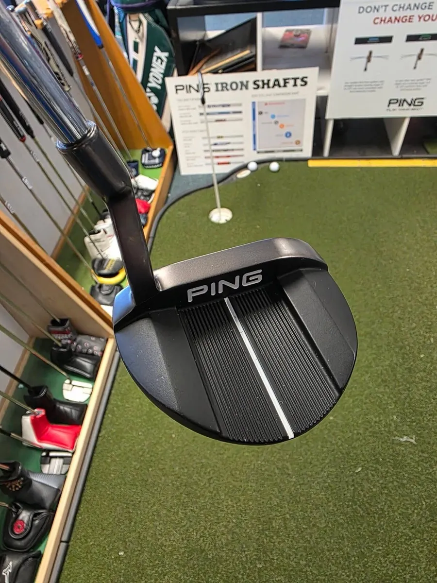 Like New Ping Scottsdale Oslo 3 Putter - Image 3