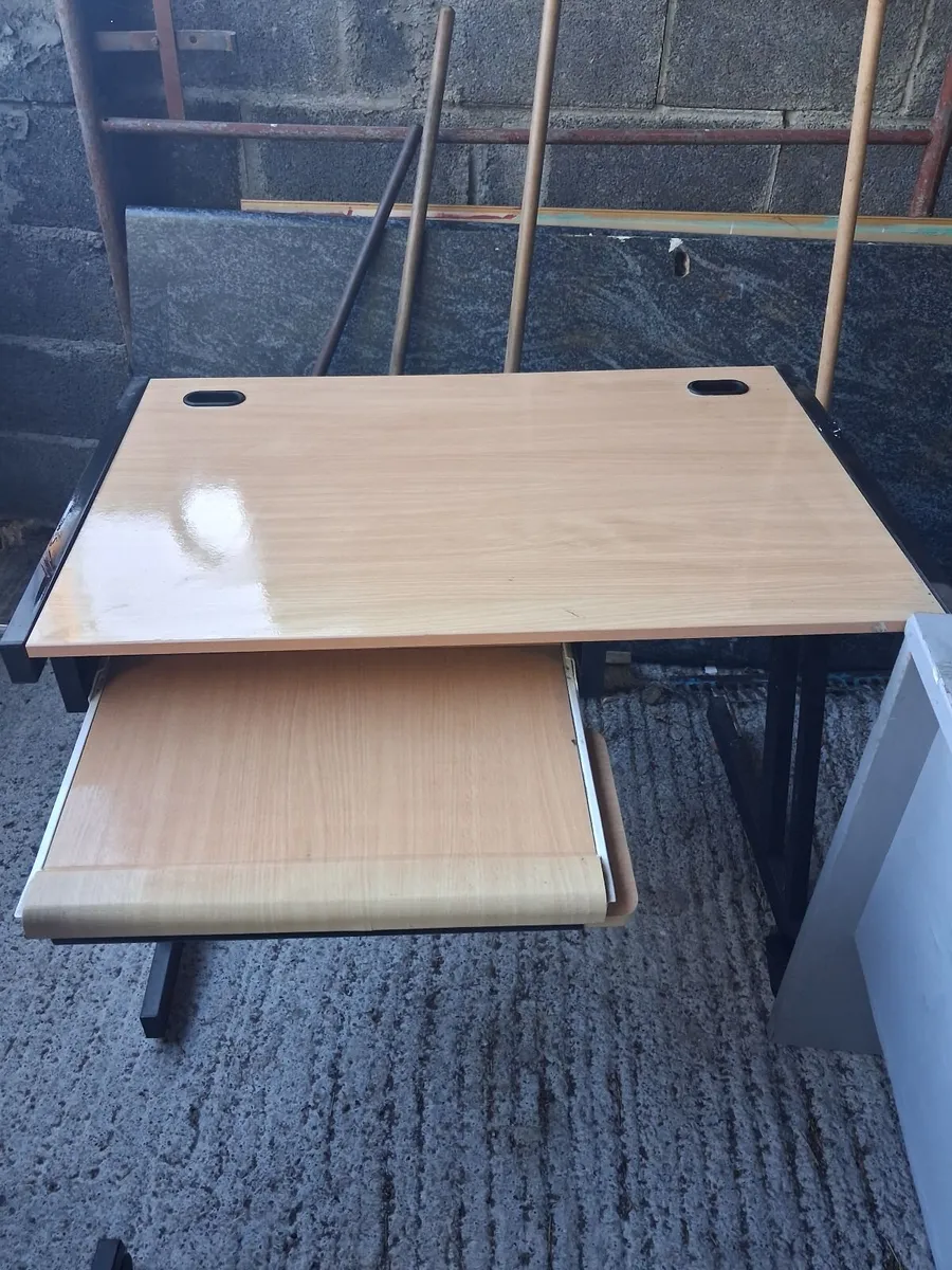 Desks - Image 2