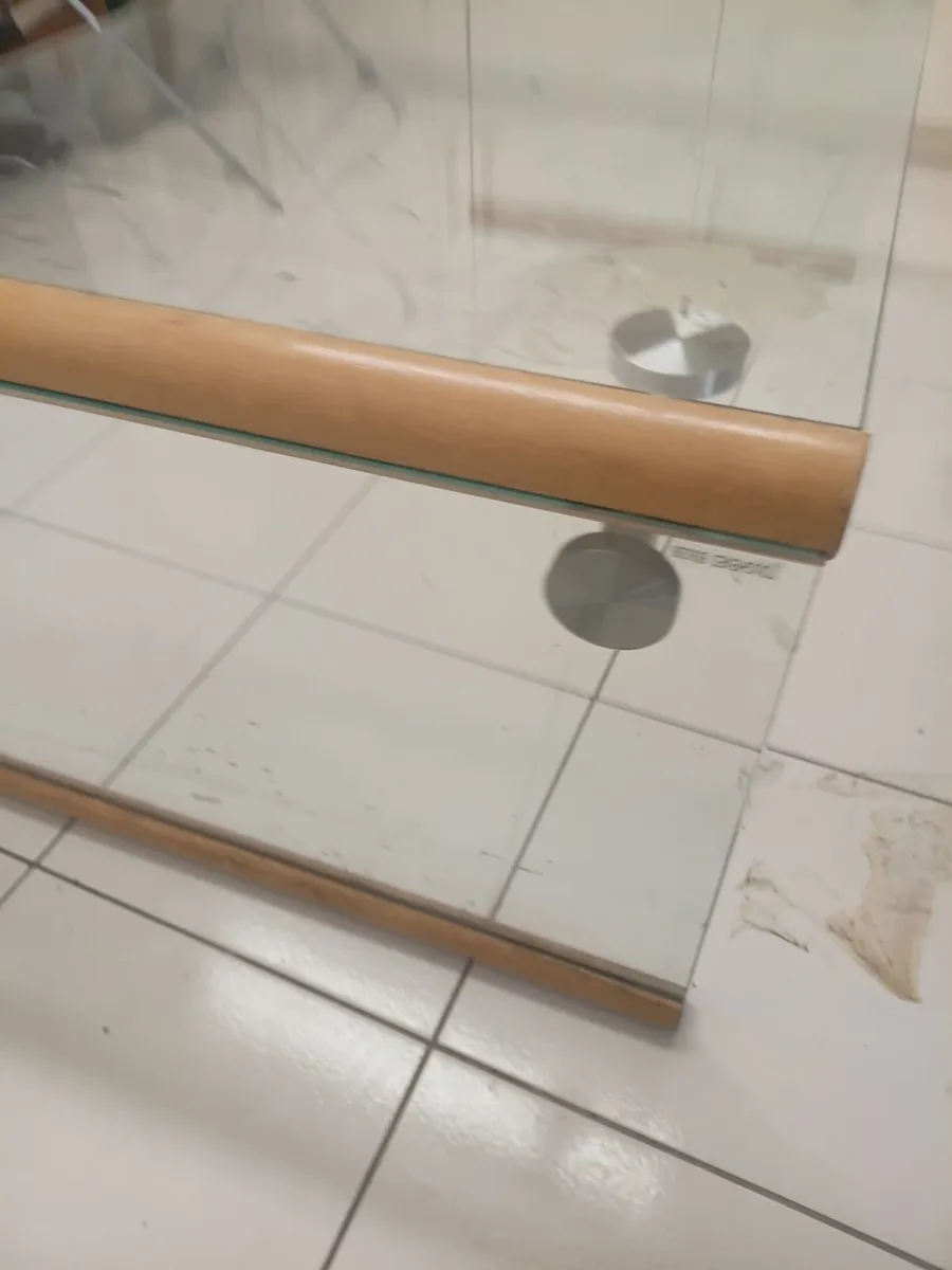 Glass coffee table - Image 1