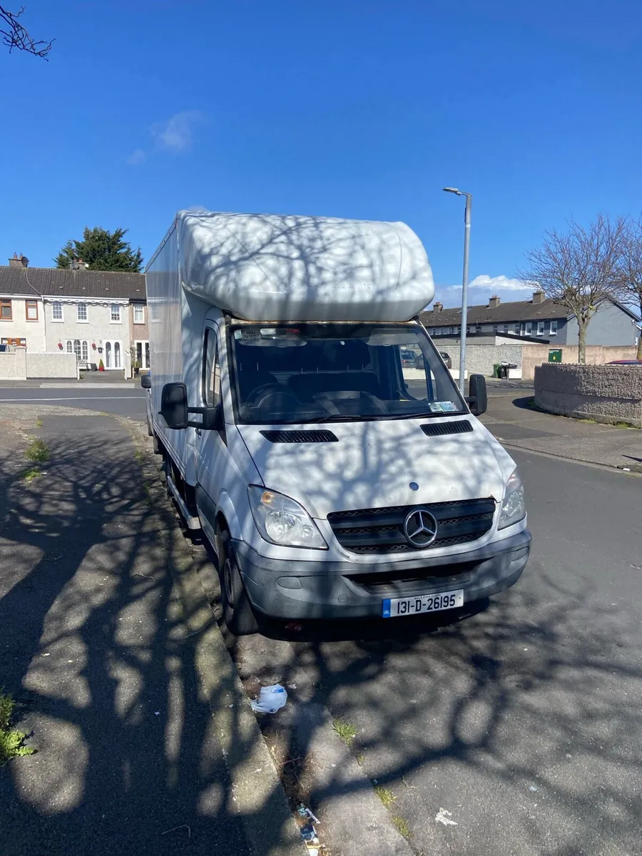 Mercedes Benz sprinter box body 2.1 CDI - Image 4