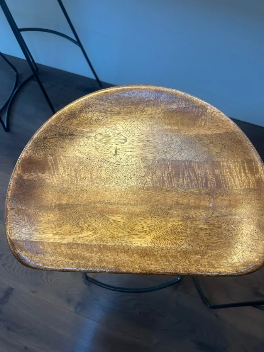 4 Meadows & Byrne Wooden Counter Stools - Image 4