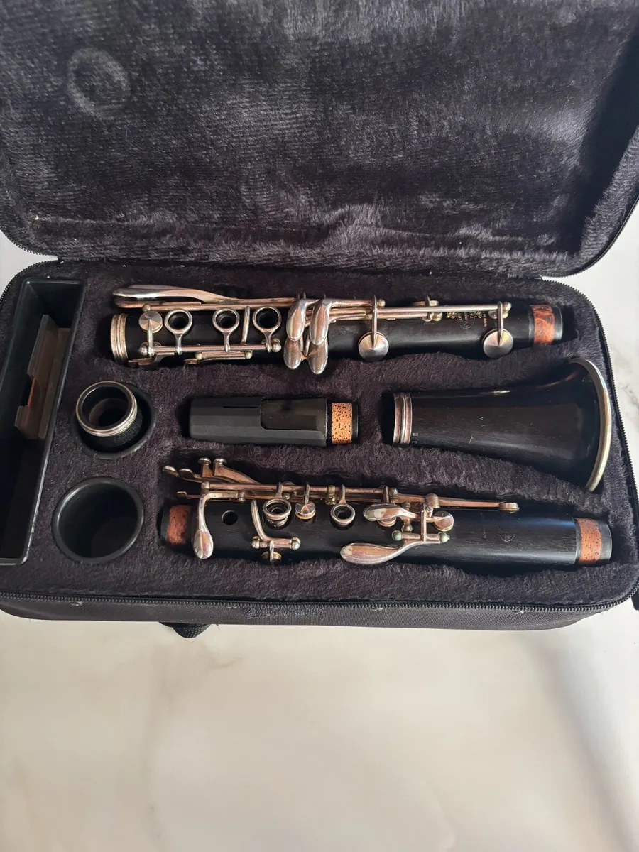 Buffet Crampon R13 Clarinet - Image 1