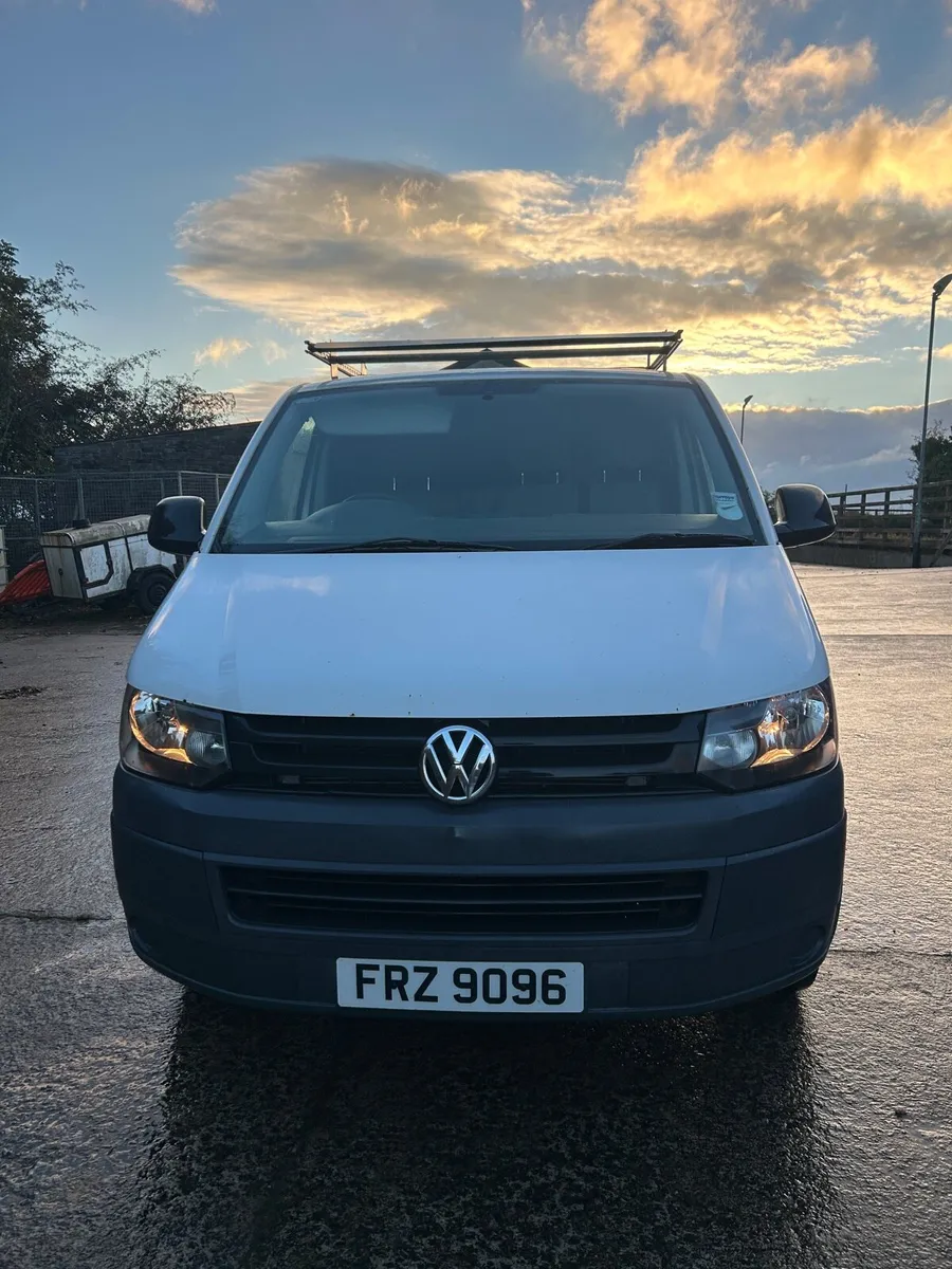 Volkswagen Transporter - Image 2
