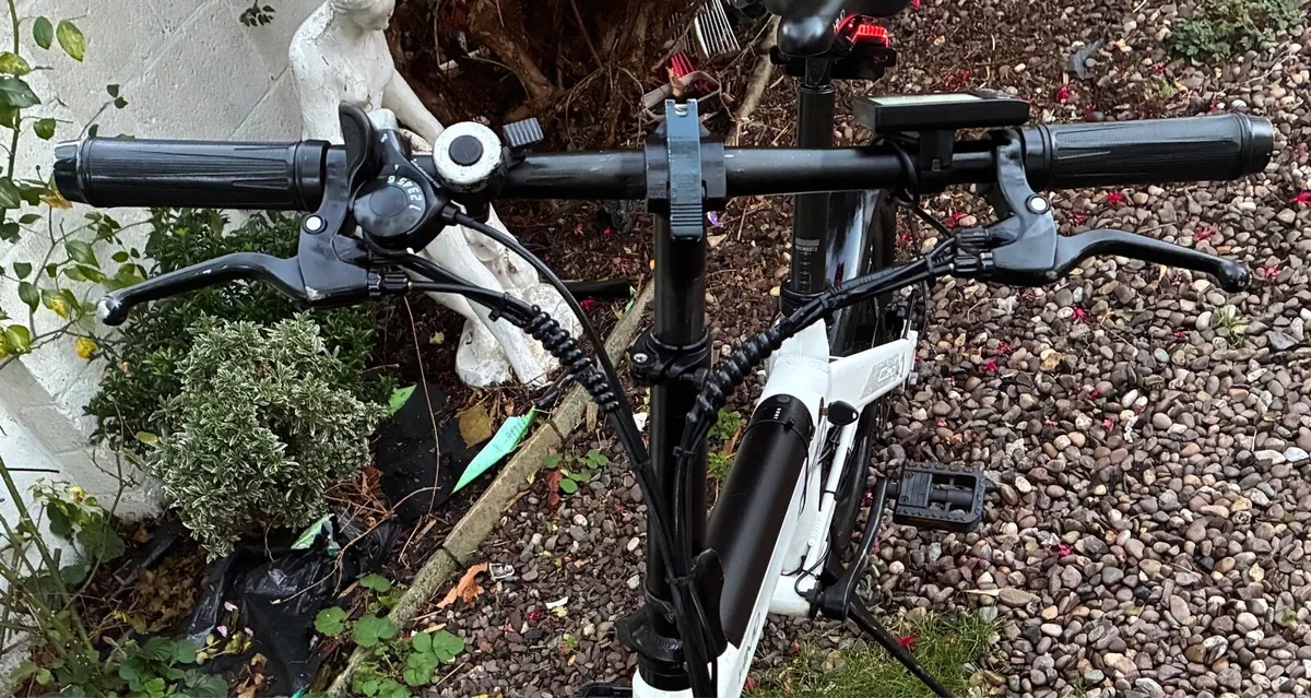 Electric bike - Image 2