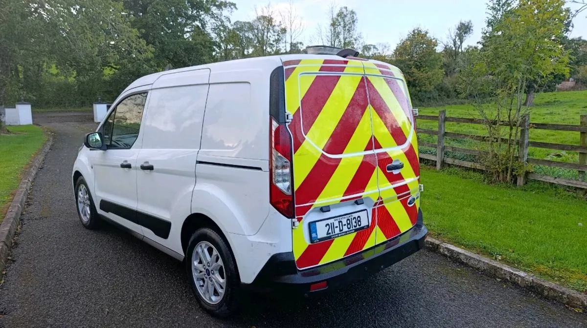 2021 Transit Connect SWB Trend €8,089.43 + VAT - Image 4