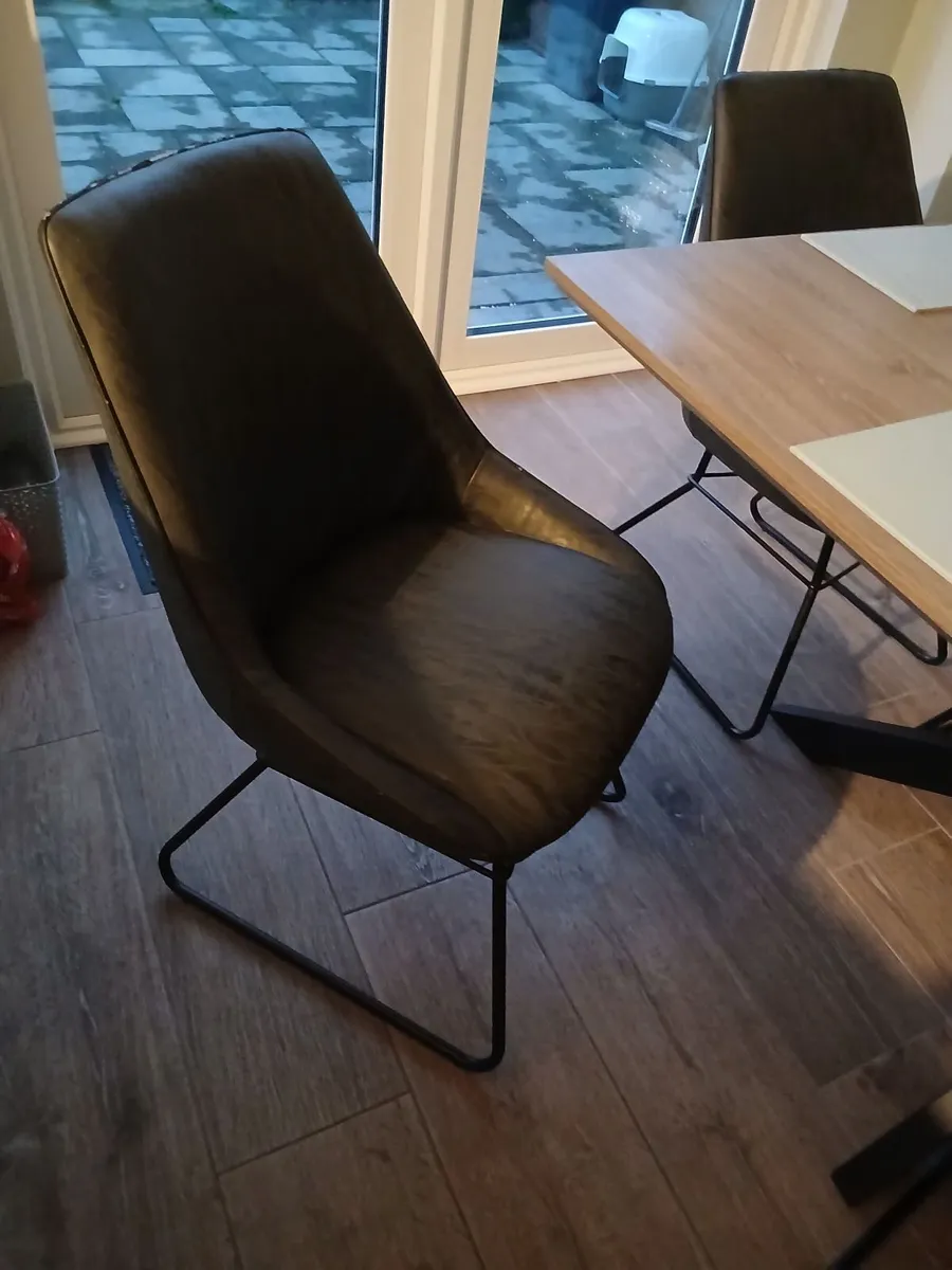 Kitchen chairs - Image 1