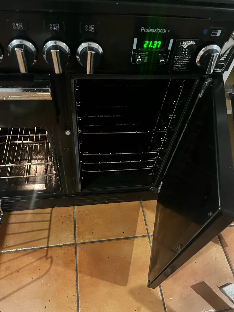 Rangemaster Cooker - Image 4
