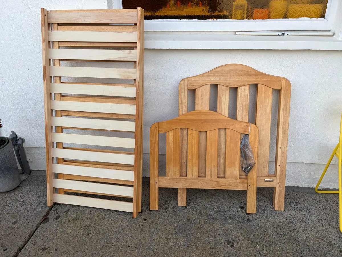 mama & papas cot bed frame - Image 2