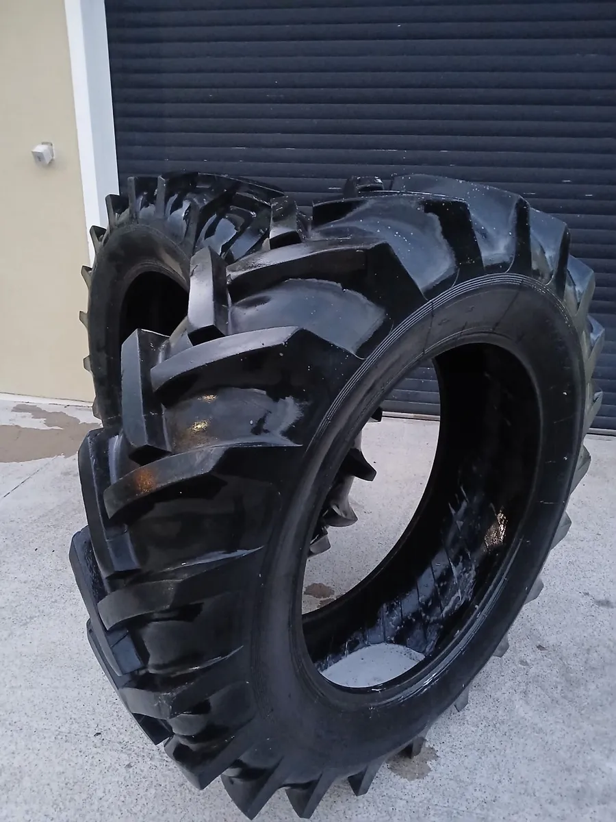 16.9 34 Tractor tyres - Image 1