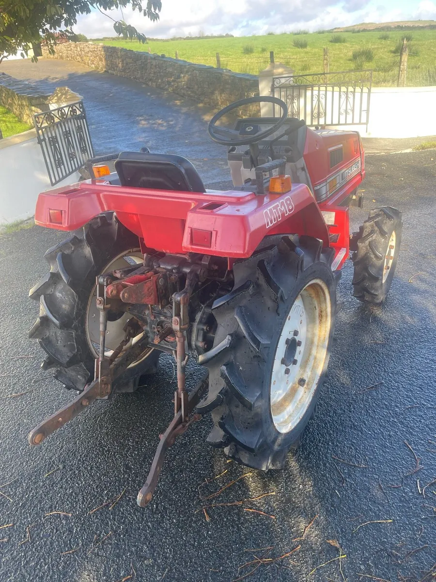 Mitsubishi mt18 compact tractor 4wd - Image 3