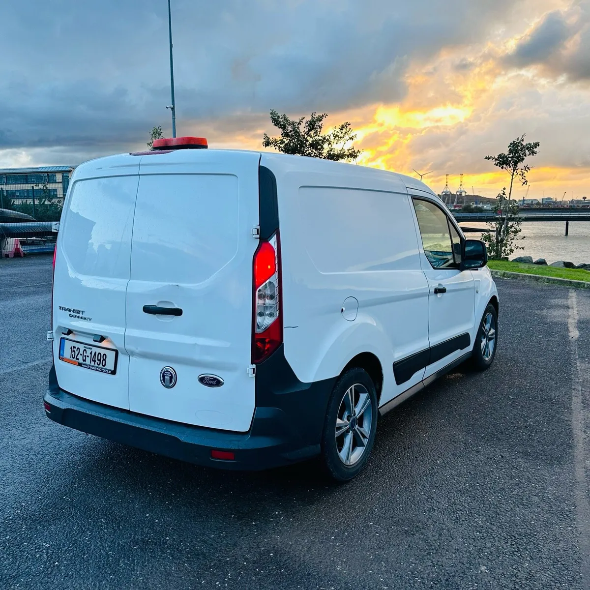 Ford transit van - Image 2