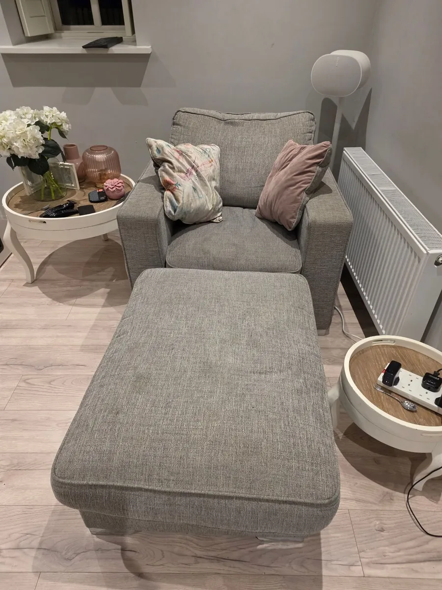 Couch, armchair and footstool excellent condition - Image 3