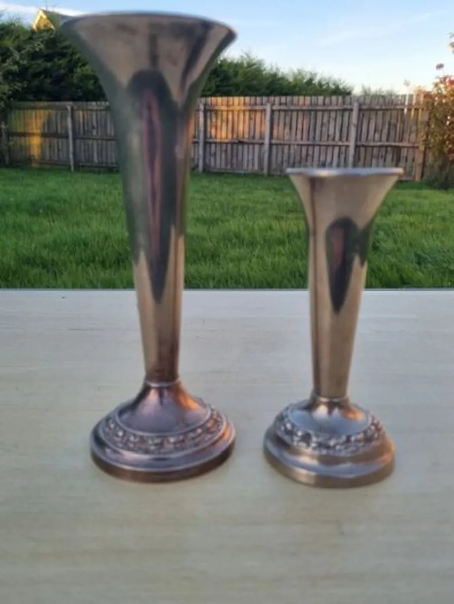 Two vintage "soliflore" (bud) vases by Lanthe - Image 1