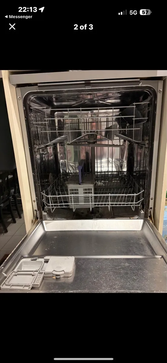 Silver Beko dishwasher great condition - Image 2