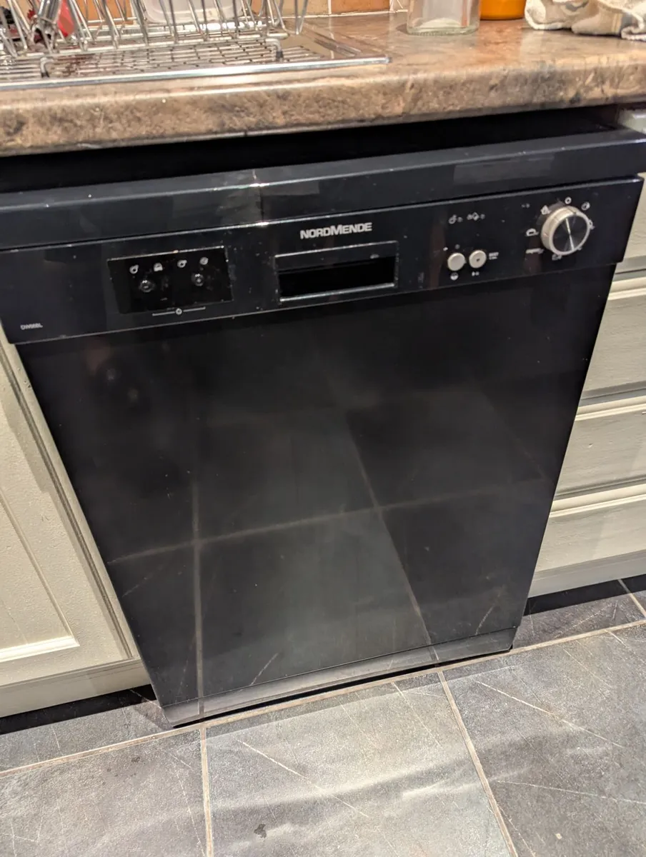 Kitchen - Image 3