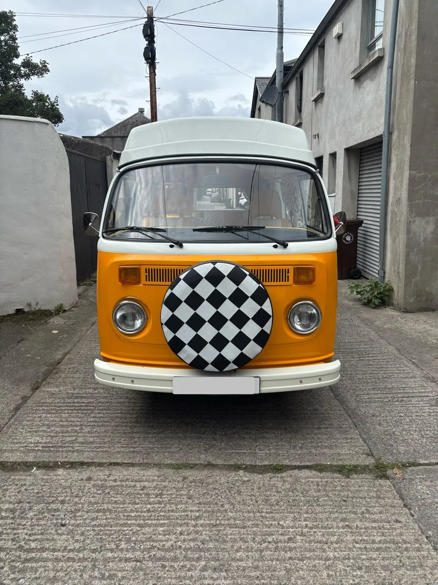 Volkswagen 1979 Devon moonraker - Image 1