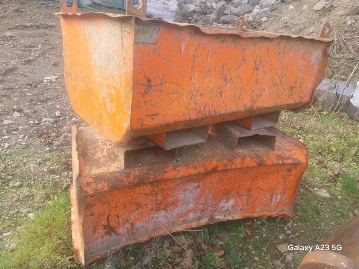 Steel mortar tubs - Image 1