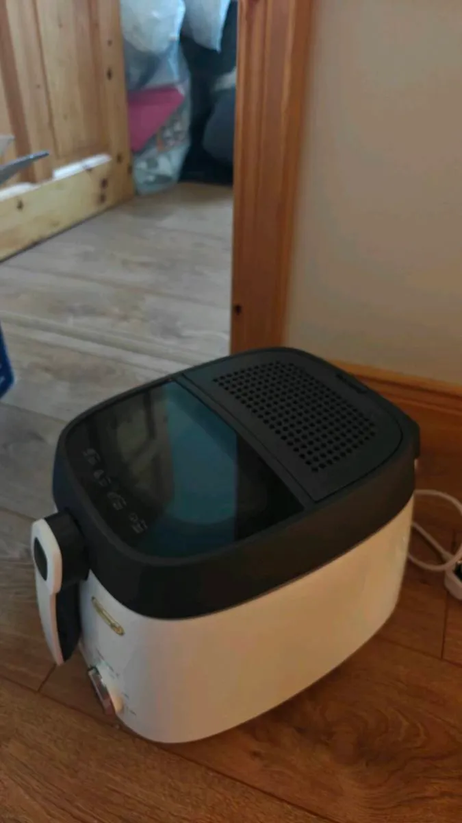 Deep fat fryer - Image 1