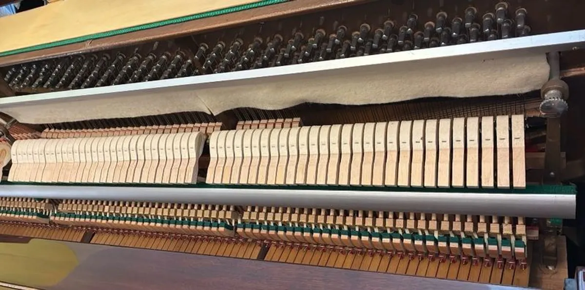 piano - Image 2