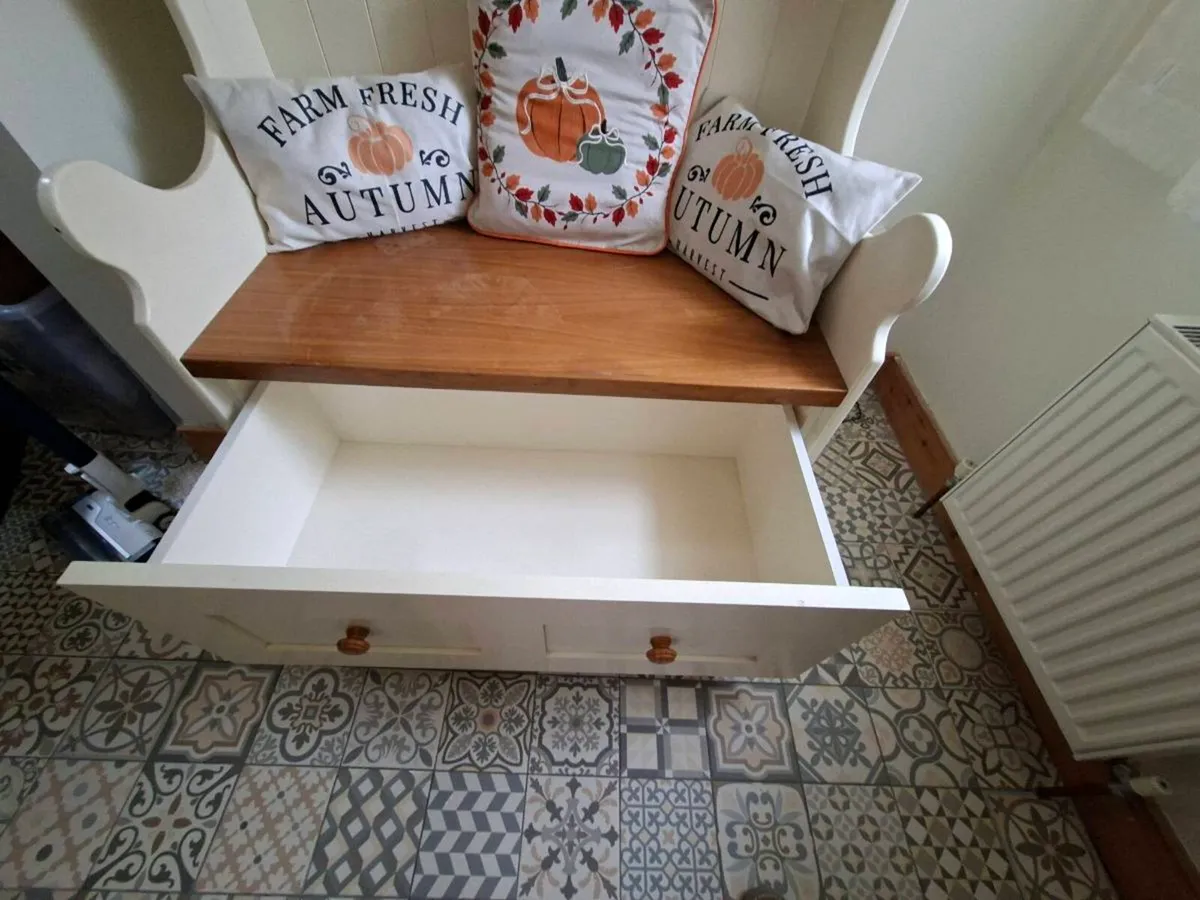 HallwY Dresser - Image 3