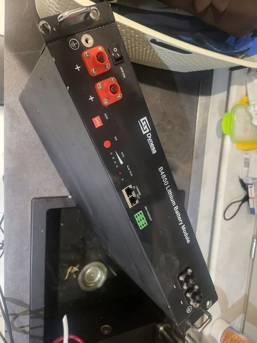 Sofar 5.5kW Hybrid Solar Inverter & Dyness 2.4kWh Battery - Image 3