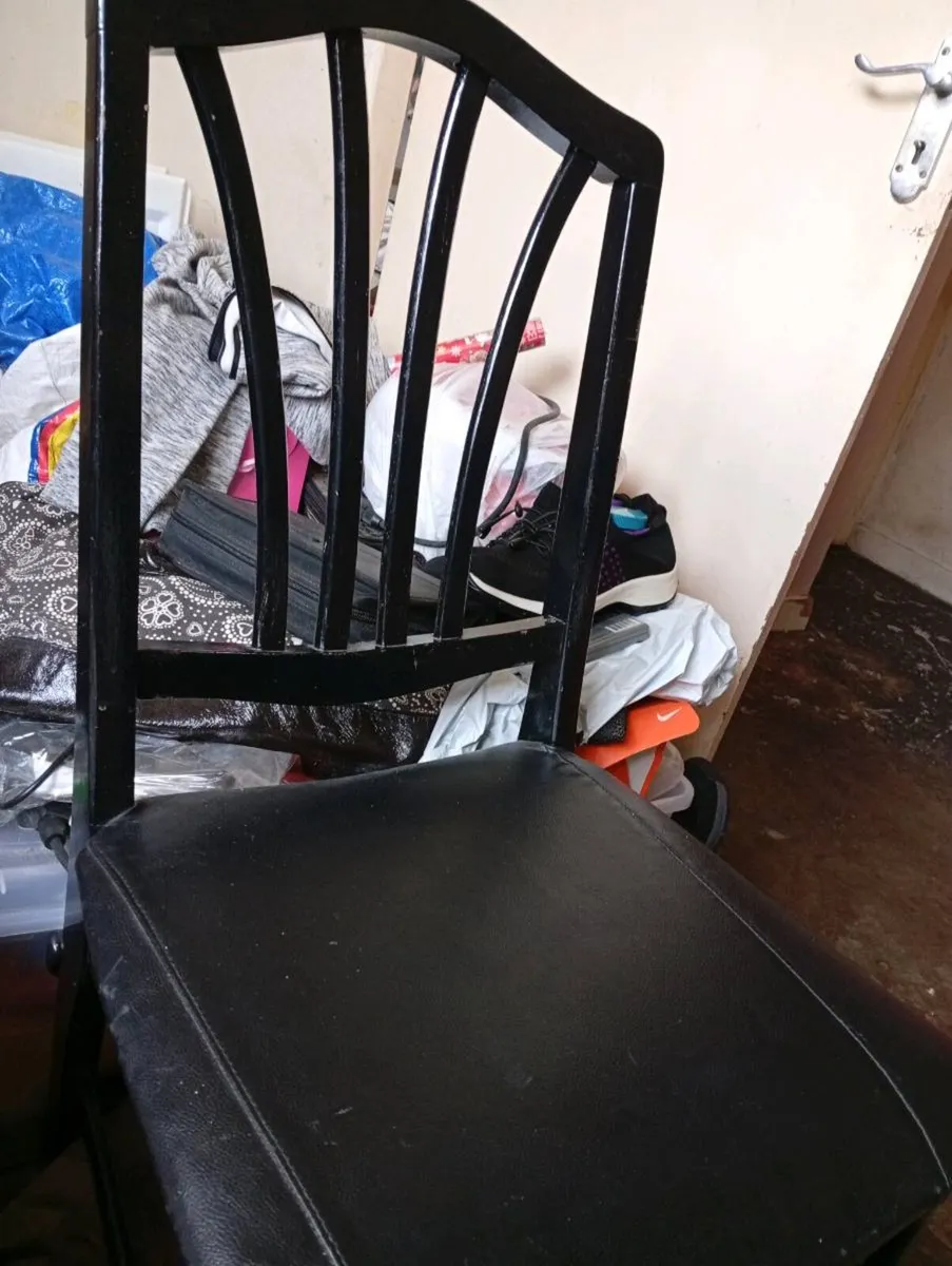 Kitchen/dining room chairs. - Image 4
