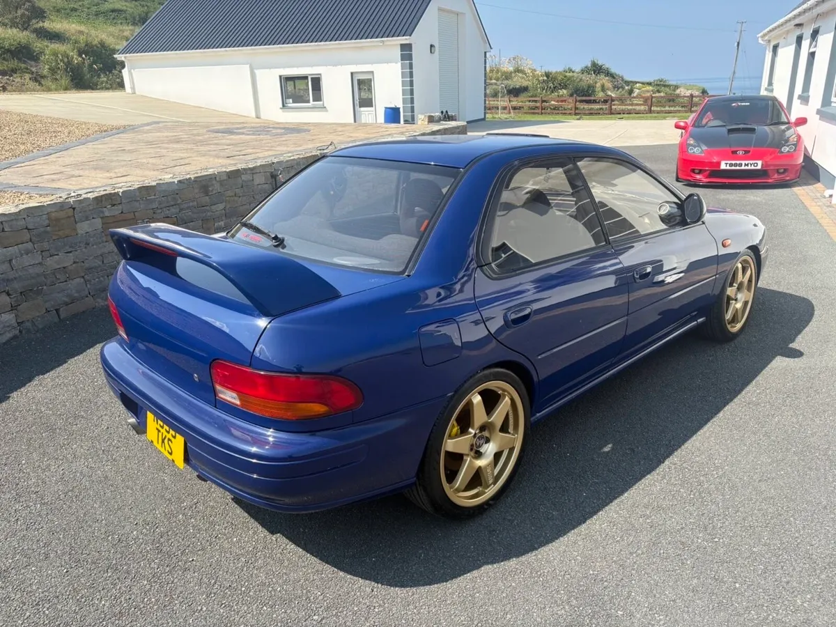 Subaru Impreza 555 STI Ver 2 - Image 3
