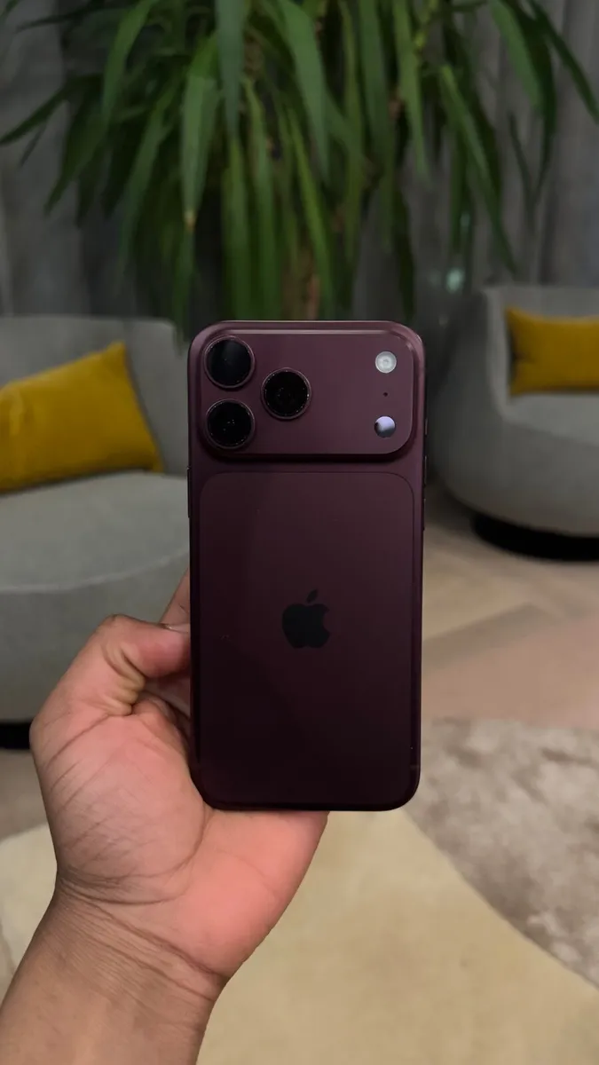 iPhone 18 pro max 512 GB Burgundy - Image 4