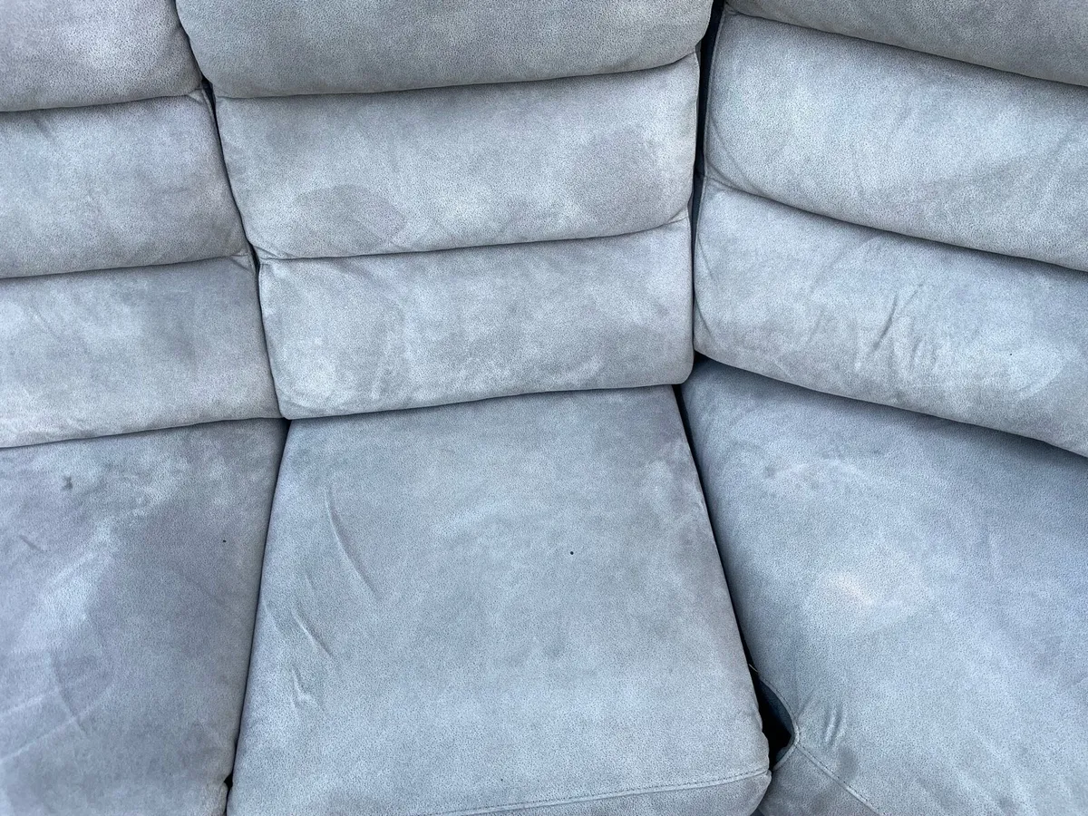 Large corner Recliner  sofa - Image 4