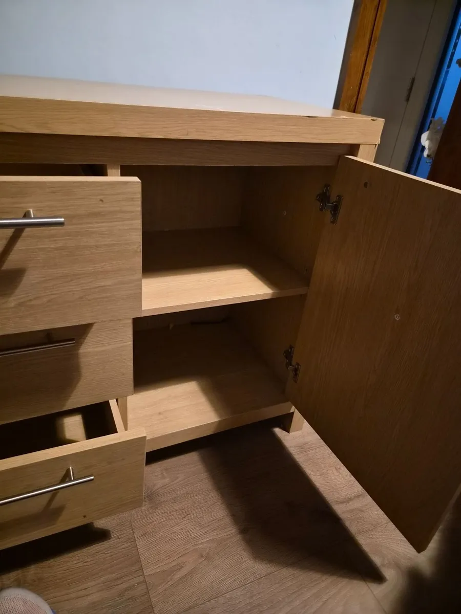 Furniture cabinet - Image 4