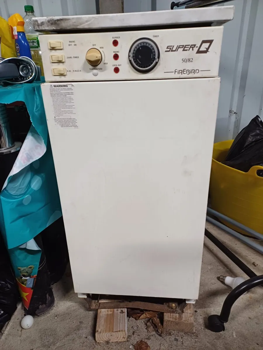 Oil boiler - Image 1