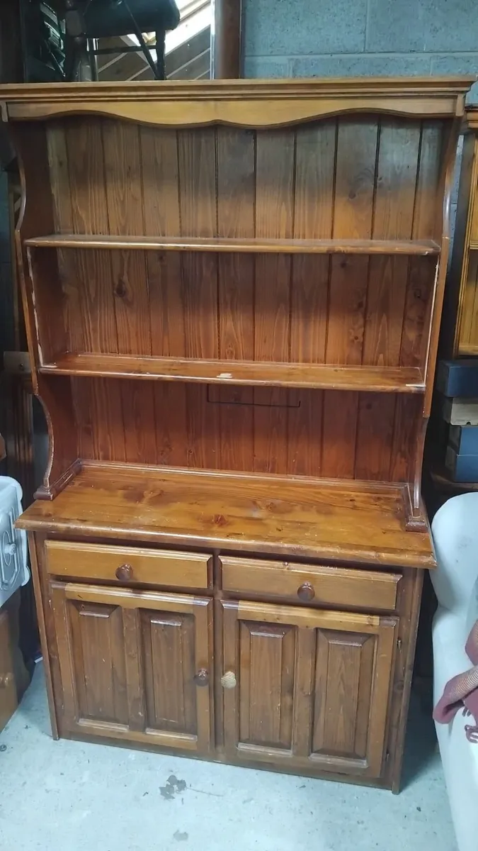 Pine kitchen dresser - Image 1