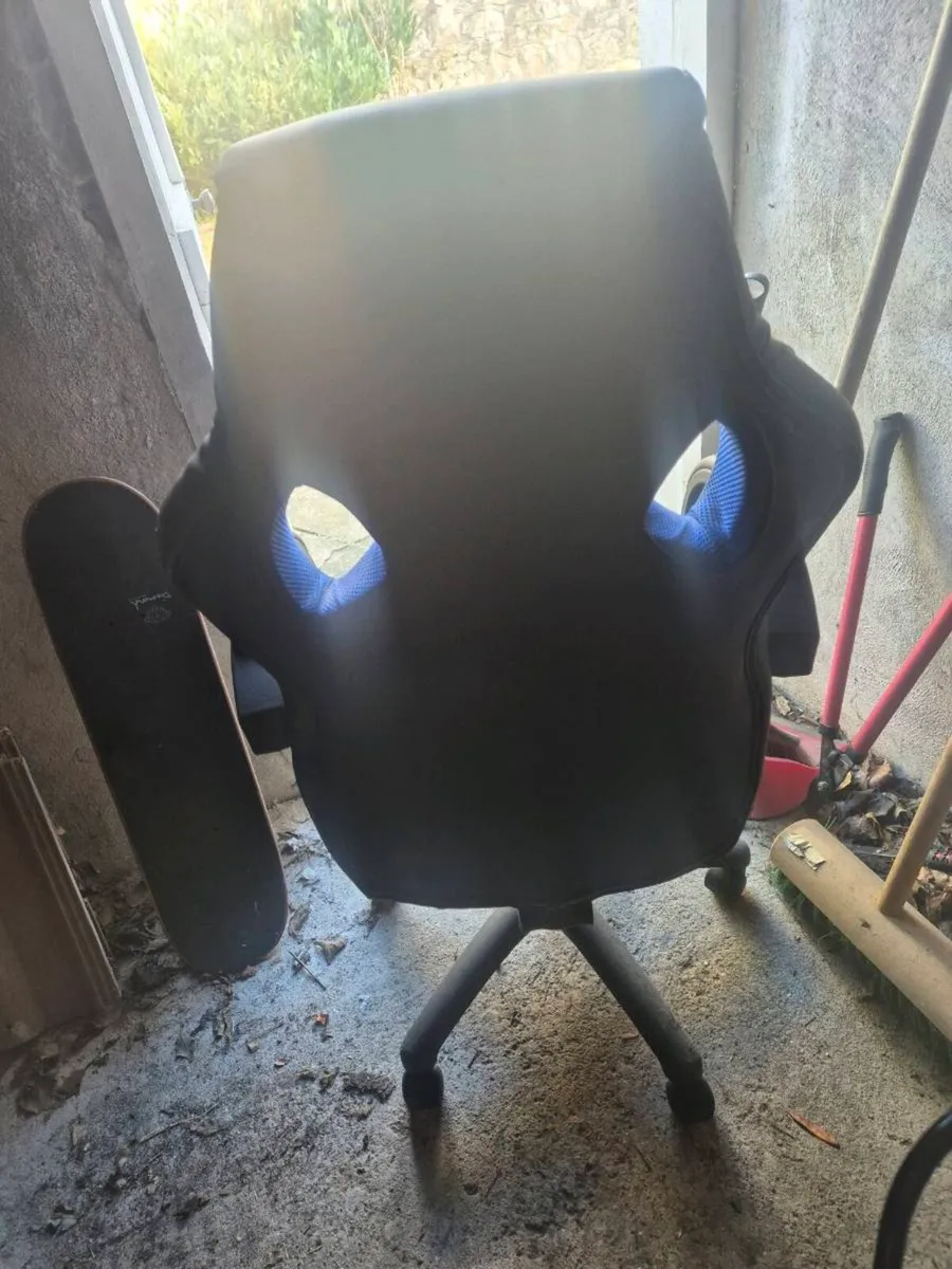 Gaming chair - Image 2