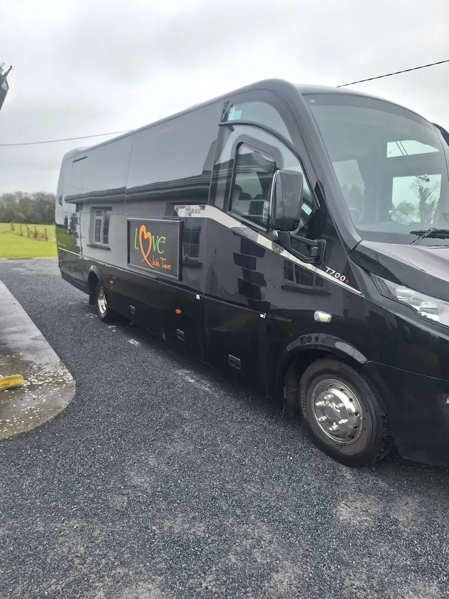 Iveco Turas 700S 29 seater - Image 1