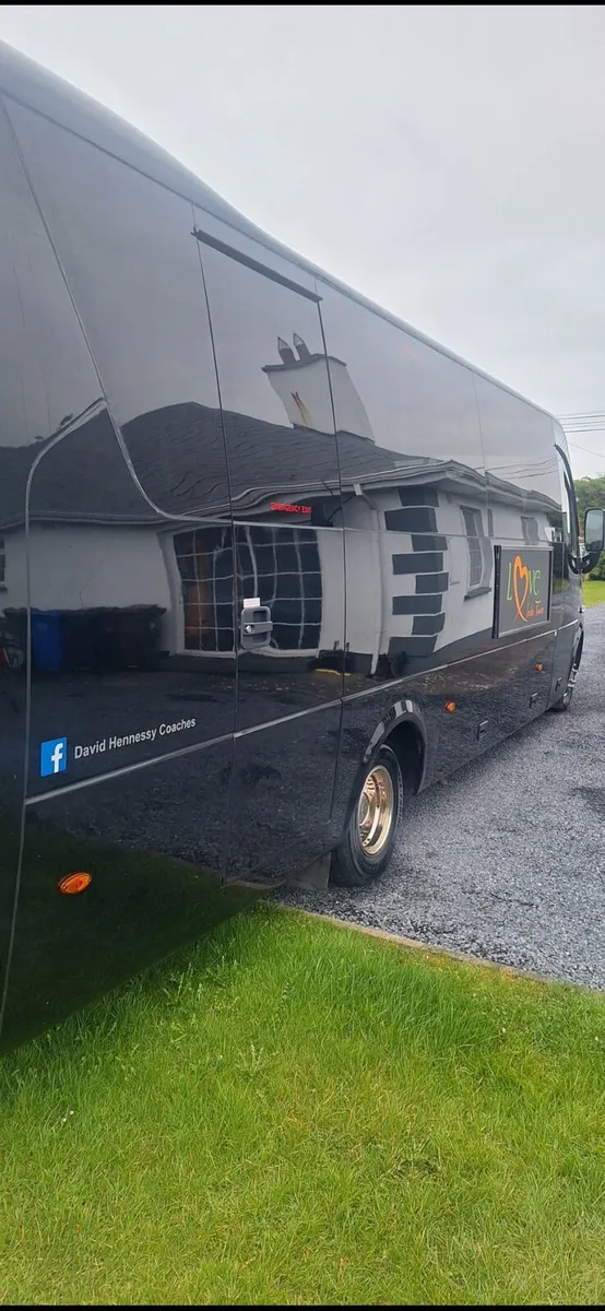 Iveco Turas 700S 29 seater - Image 2