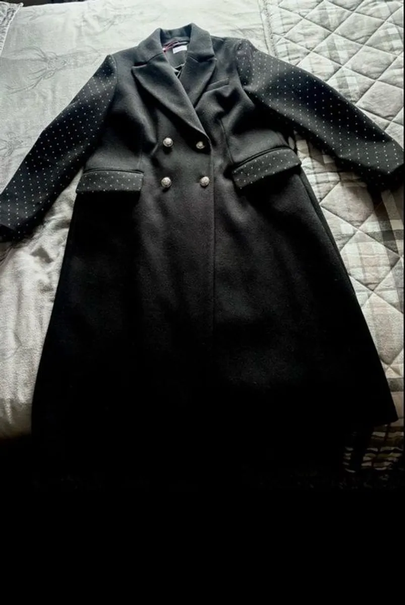 Beautiful women's 2XL coat - never worn - Image 1