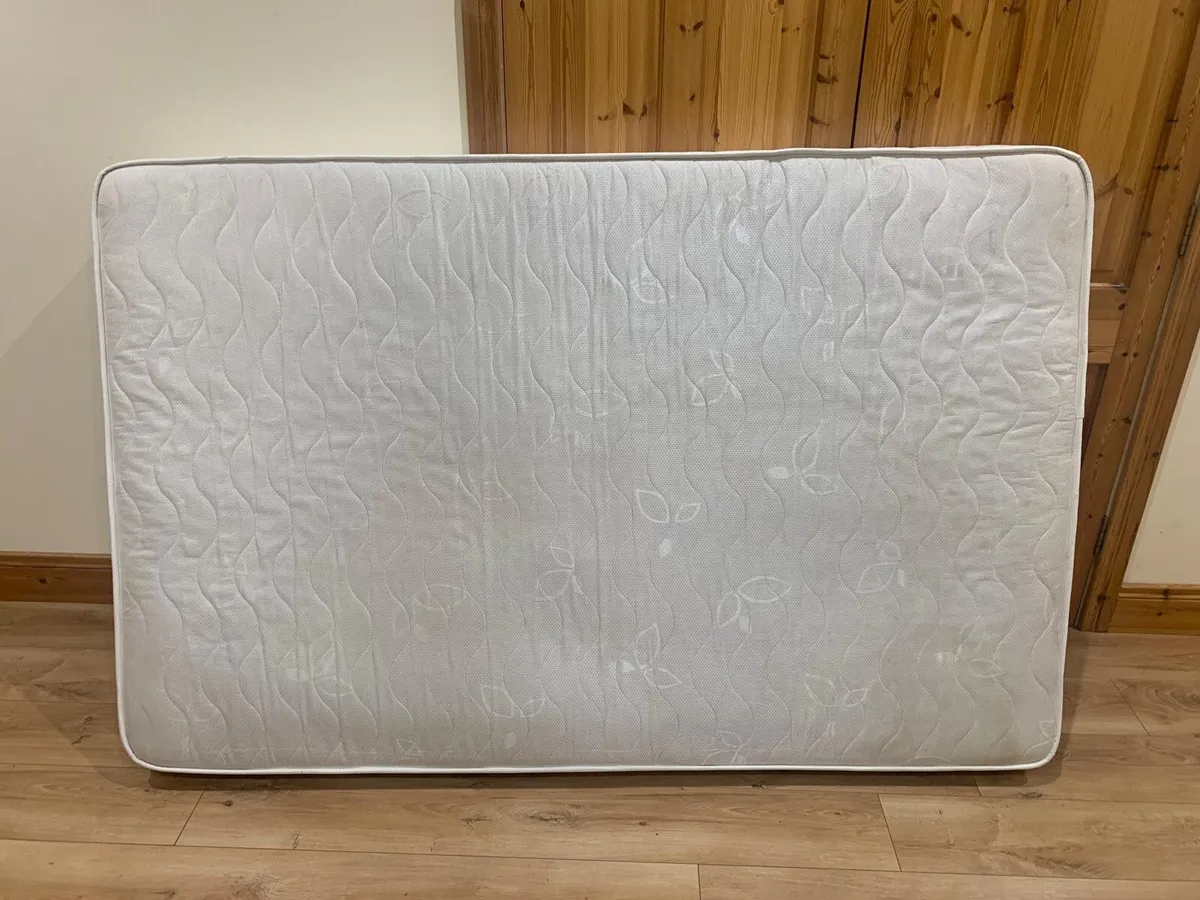 4ft double mattress