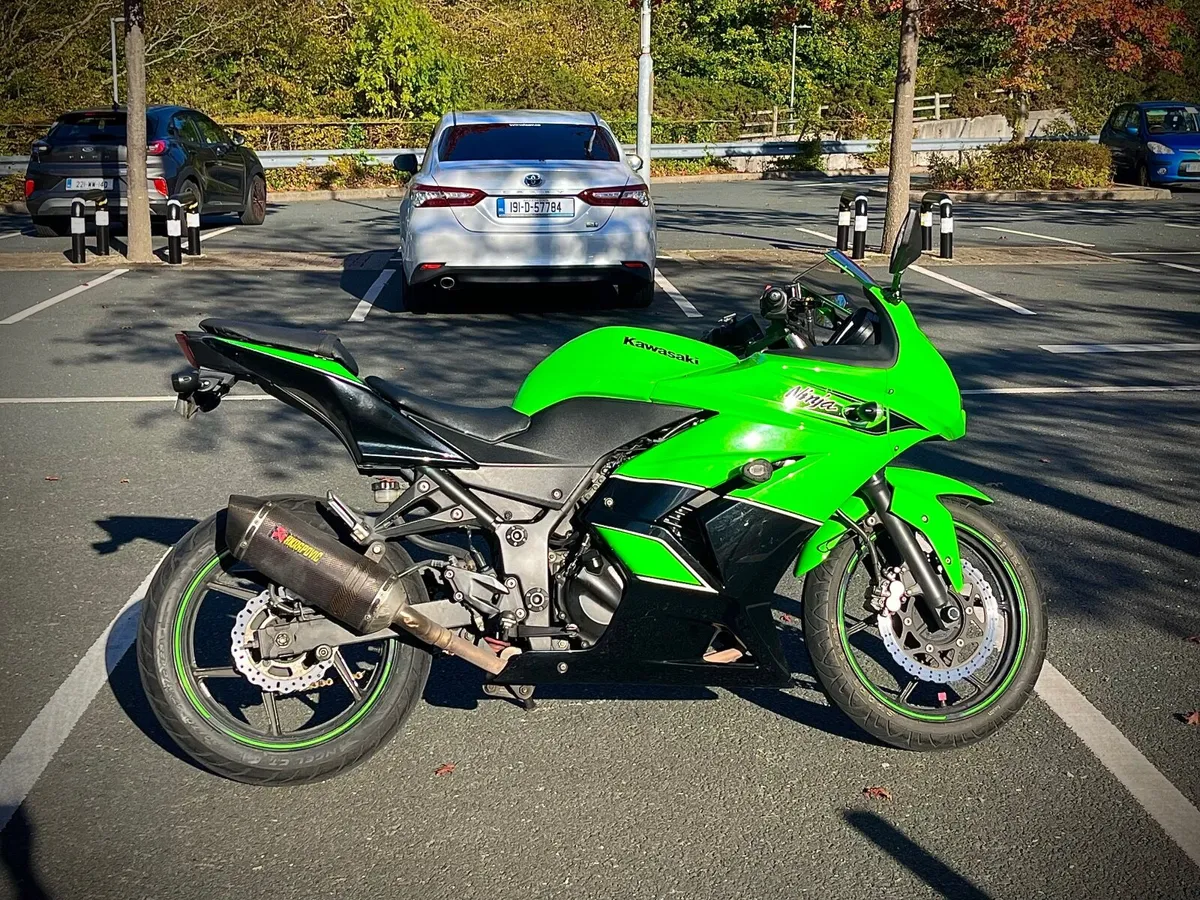 Kawasaki ninja 250cc - 2012 - Image 3