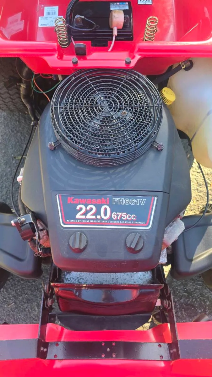 Massey Ferguson 50"; Zero turn - Image 2