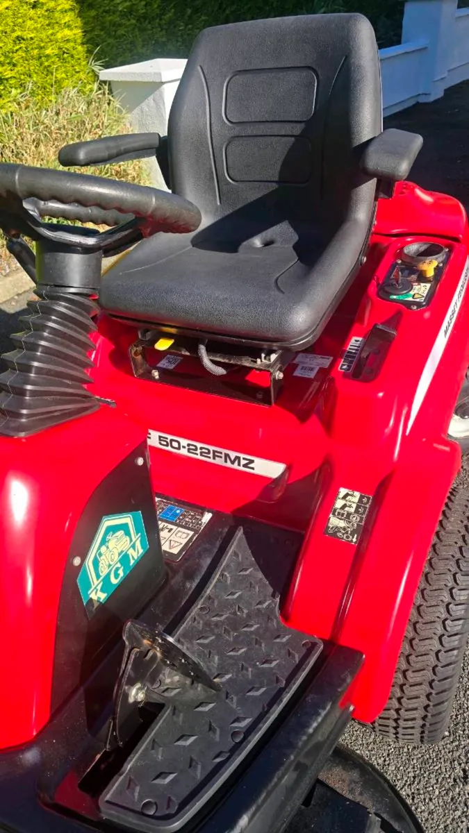 Massey Ferguson 50"; Zero turn - Image 3