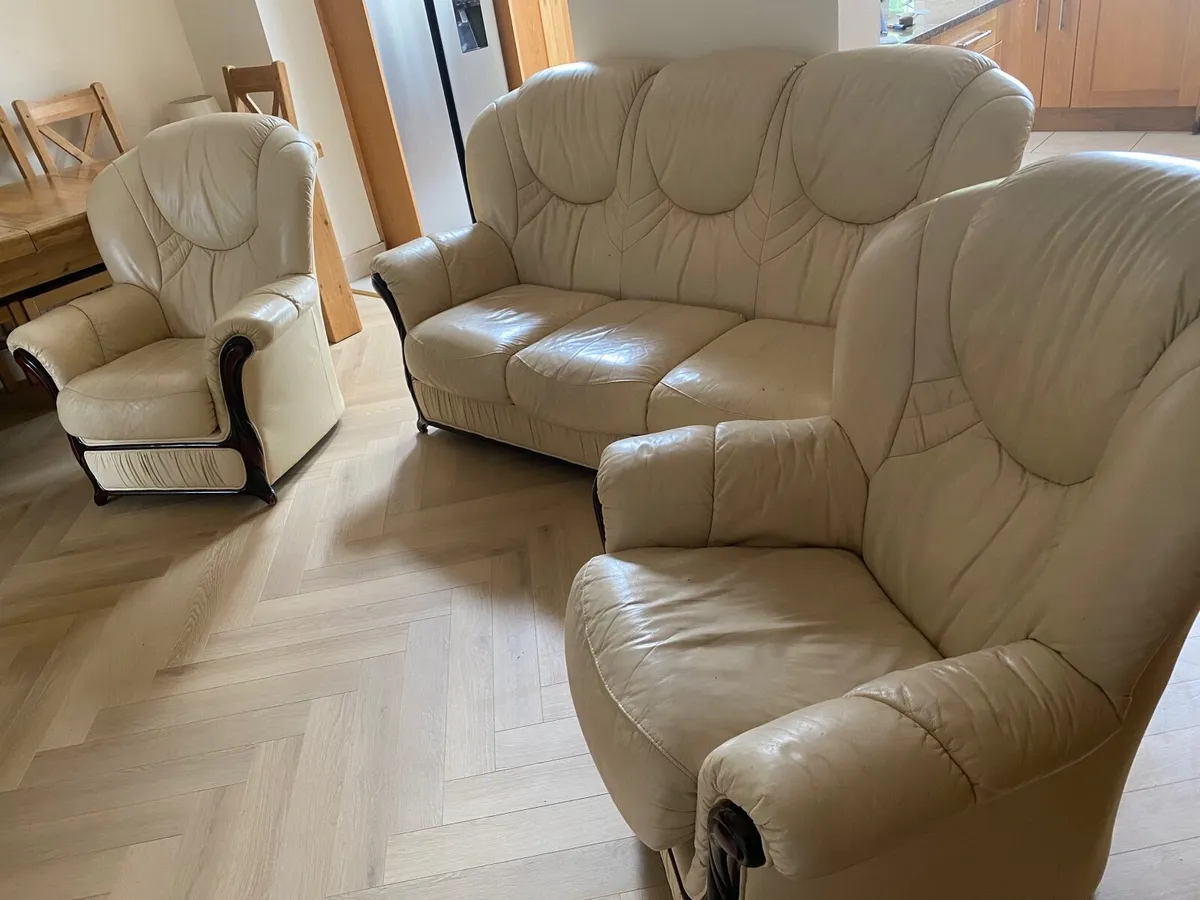 Three piece leather suite - Image 4