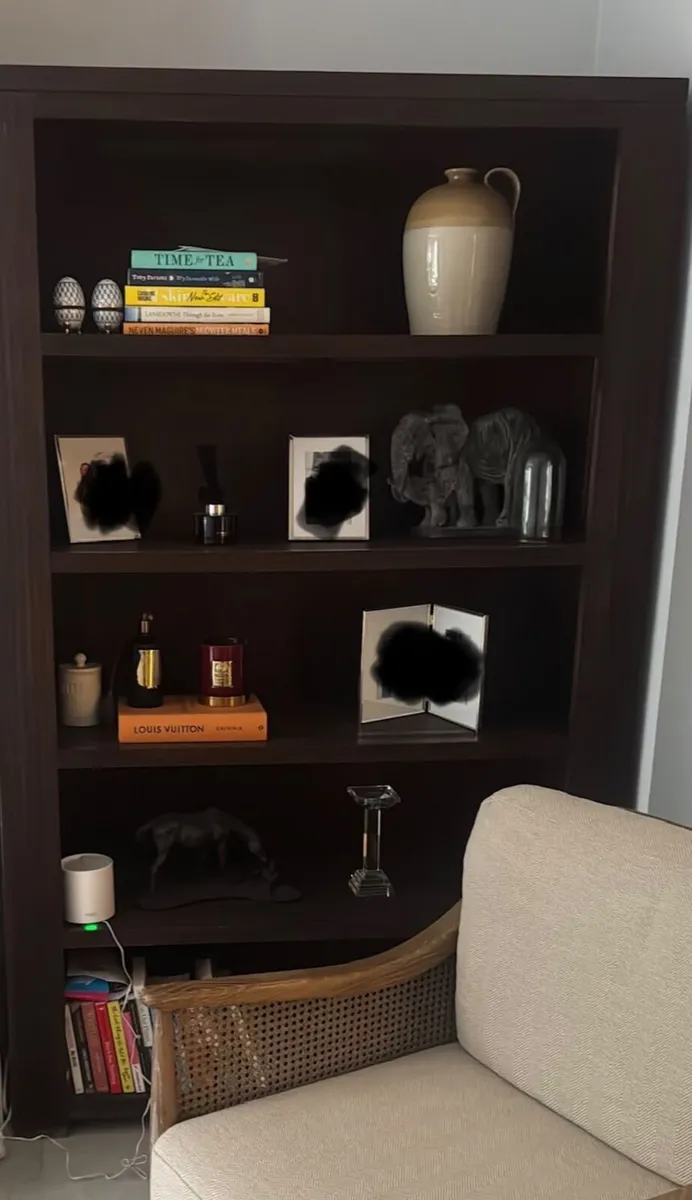 TO GO ASAP Large Wooden bookcase 195cm x 120cm - Image 1