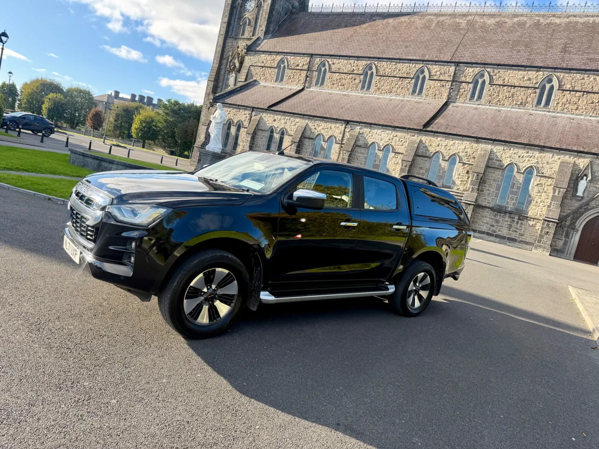 Isuzu D-Max 2021 - Image 3