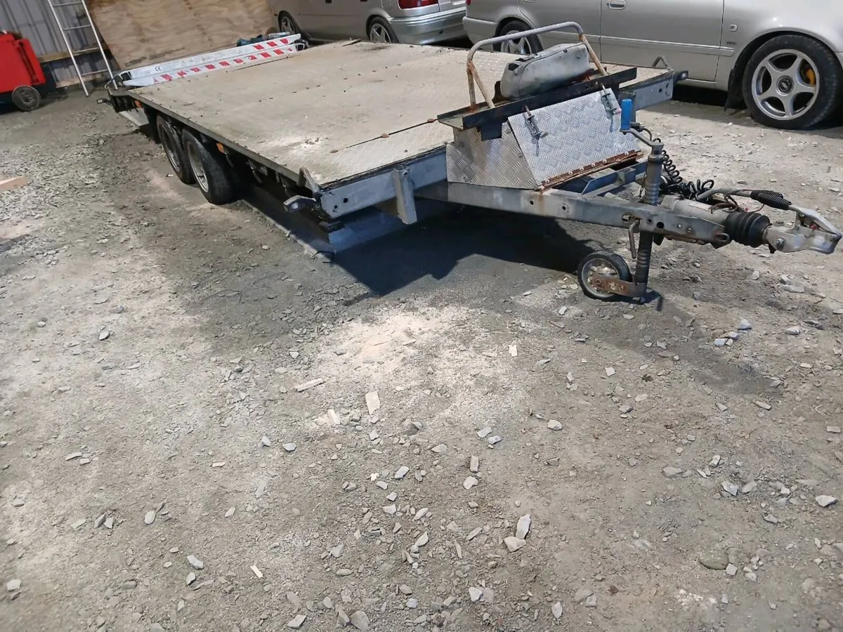 16ft indespension trailer - Image 1