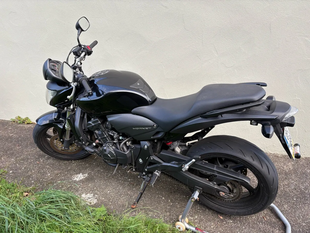 Honda CB600F - Image 1